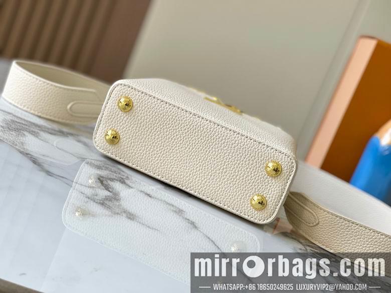 1:1 Louis Vuitton Bags Capucines M23765 21x14x8cm ss