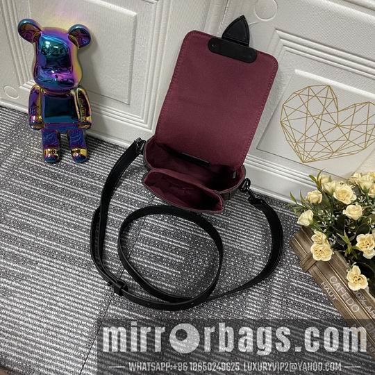 1:1 Louis Vuitton Bags S-LOCK M81522 M81524 12x19x7cm cs