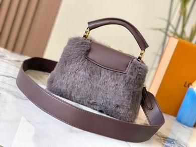 1:1 Louis Vuitton Bags Capucines M22387水貂毛21x14x8cm ss