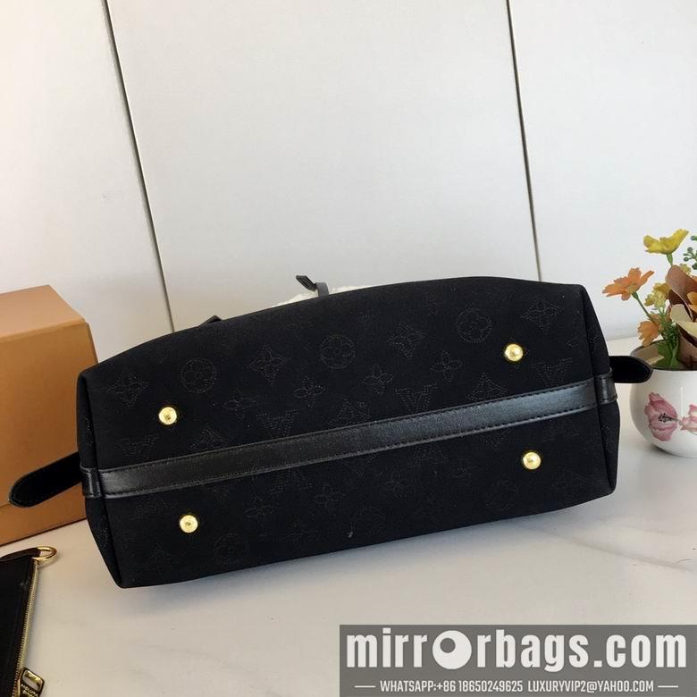 1:1 Louis Vuitton Bags M11843 M46203 29X12X24cm XMY 4colour