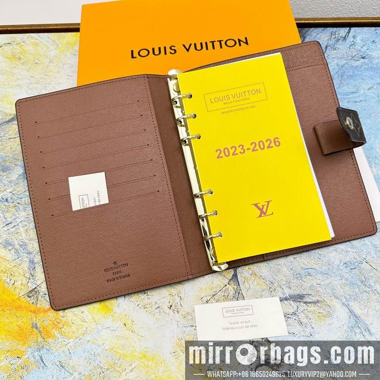 1:1 Louis Vuitton Bags M20004 14X18cm ZC 6