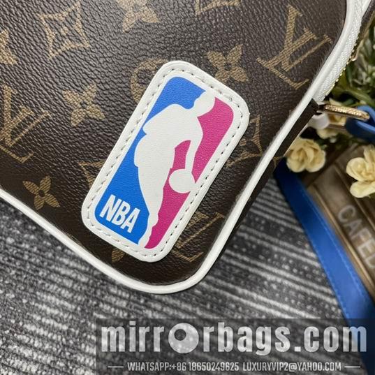 1:1 Louis Vuitton Bags NBA M85143 M85143 30x22x9cm cs2色