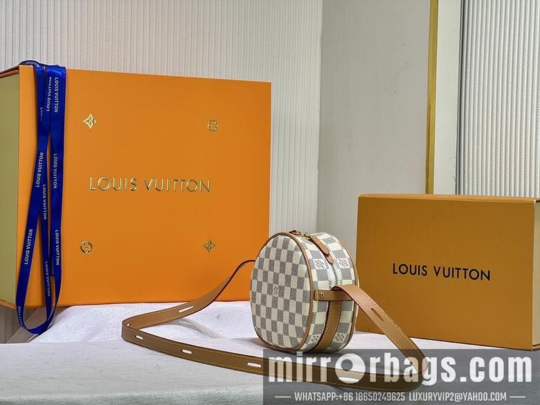 1:1 Louis Vuitton Bags SSM52294白格 18X17X7