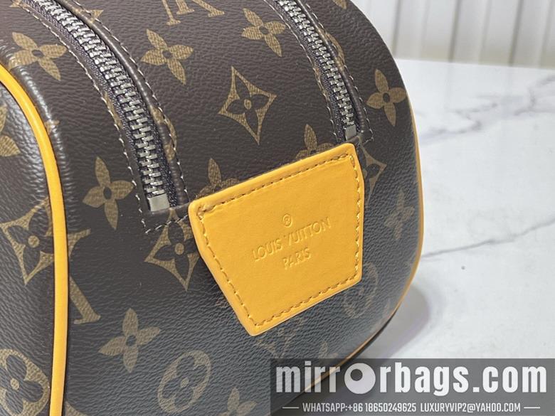 1:1 Louis Vuitton Bags Dopp Kit M11482 28x15x16.5cm ss