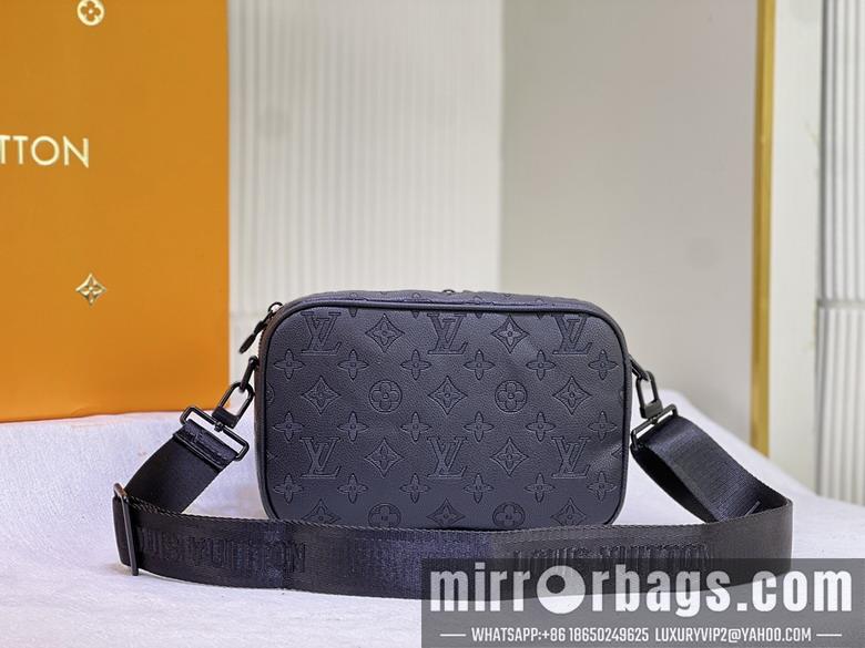 1:1 Louis Vuitton Bags Alpha M31016 24x16x8cm ss4