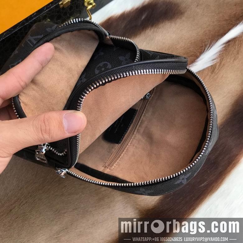1:1 Louis Vuitton Bags 819 28X20X6cm XM 2colour