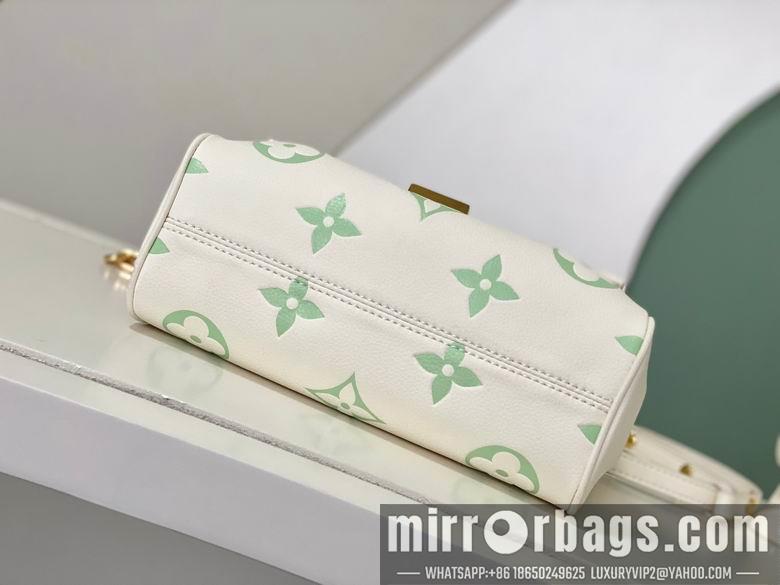 1:1 Louis Vuitton Bags m46842 24X14X9cm XM