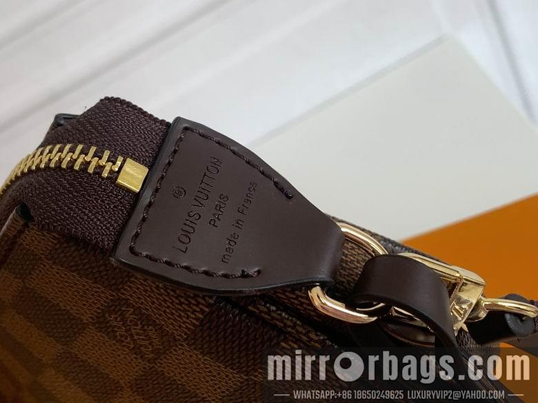 1:1 Louis Vuitton Bags M51980 21X13X3cm XMY 3colour