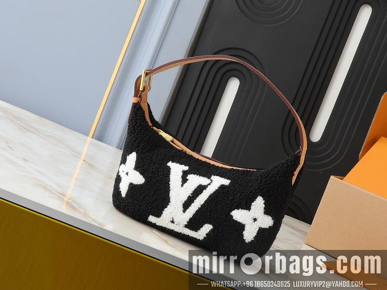 1:1 Louis Vuitton Bags Hills Pochette M11920 18.5x11x6.5cm ss