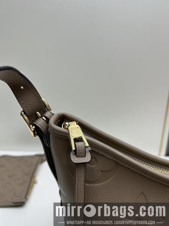 1:1 Louis Vuitton Bags CarryAll M46288 29.5x24x12cm jj3