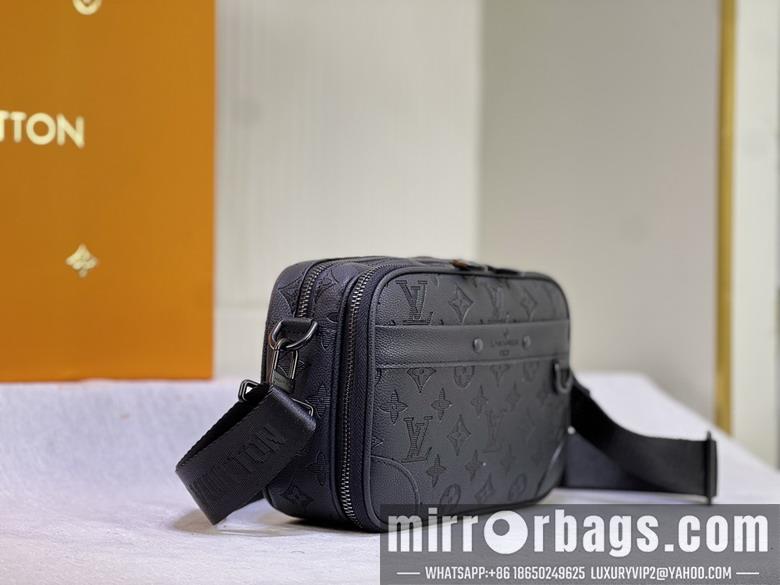 1:1 Louis Vuitton Bags Alpha M31016 24x16x8cm ss4