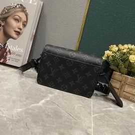 1:1 Louis Vuitton Bags Aerogram M82085 M82086 17.3x12x7cm ss1