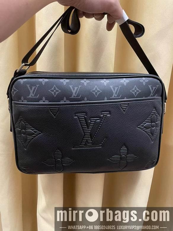 1:1 Louis Vuitton Bags 997-4 32X22X7cm WP 2colour