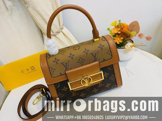 1:1 Louis Vuitton Bags Pochette Metis M43561 21x16.5x10cm zy