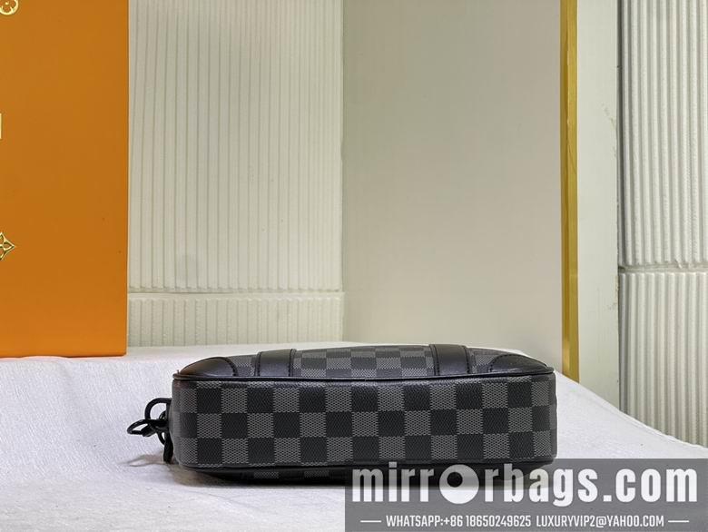 1:1 Louis Vuitton Bags M82076 25X16X6.5cm XM 5