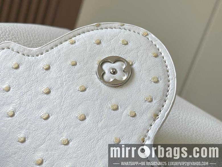 1:1 Louis Vuitton Bags Hat M82905 27x18x9cm ss1
