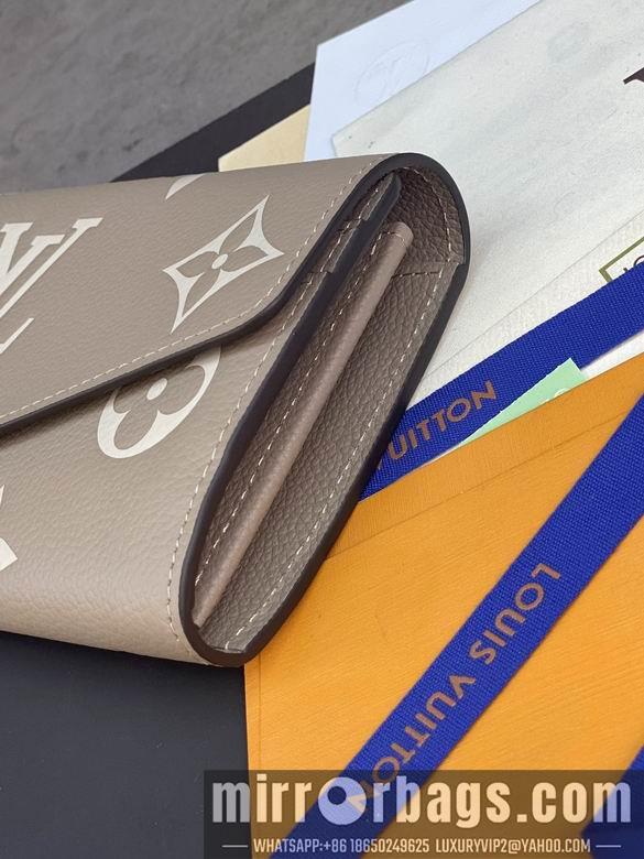 1:1 Louis Vuitton Bags M81049 19.5X10.5X2.5cm YG 2colour