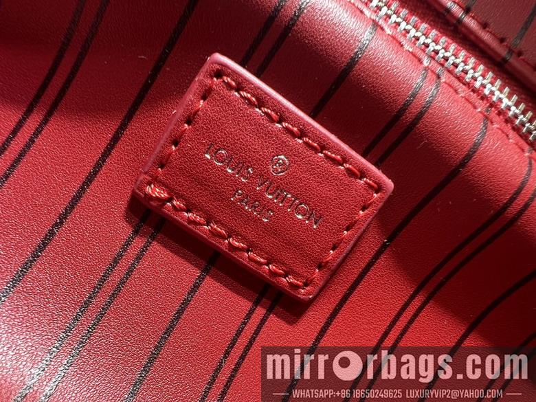 1:1 Louis Vuitton Bags Dopp Kit M11482 28x15x16.5cm ss2