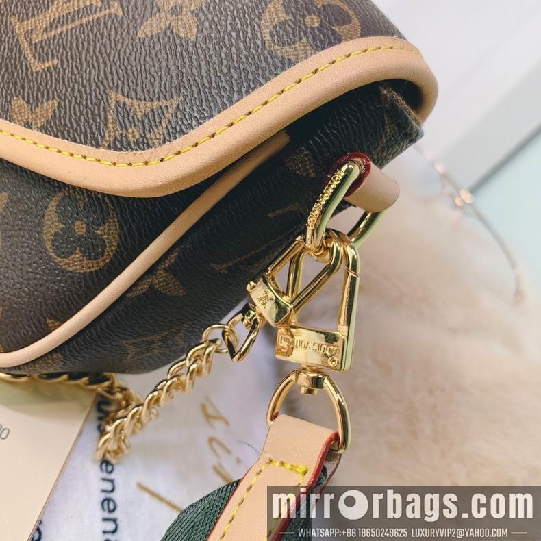 1:1 Louis Vuitton Bags Pochette Metis M56161 19x13x5 cm cs