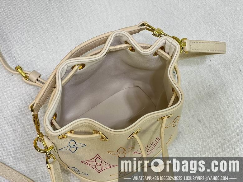 1:1 Louis Vuitton Bags NanoNoe M81626 13x16x10cm ss