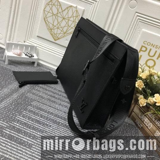 1:1 Louis Vuitton Bags Pochette Voyage 59329 28x21x6cm cs