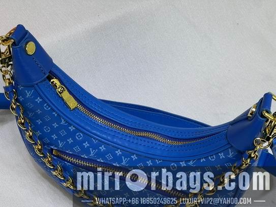 1:1 Louis Vuitton Bags Loop M22591 23x13x6cm ss