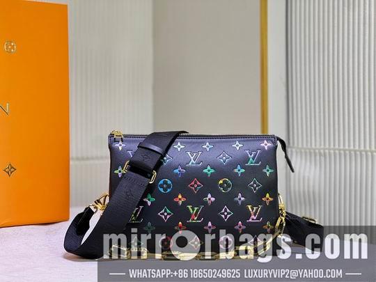 1:1 Louis Vuitton Bags Coussin M57782 M21209 26x20x12cm cs1