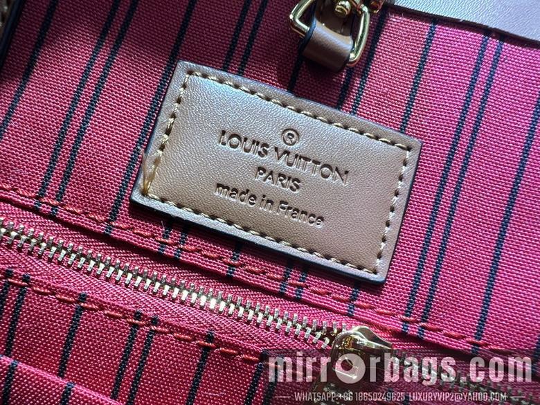 1:1 Louis Vuitton Bags On M45039 33x27x14cm ss1