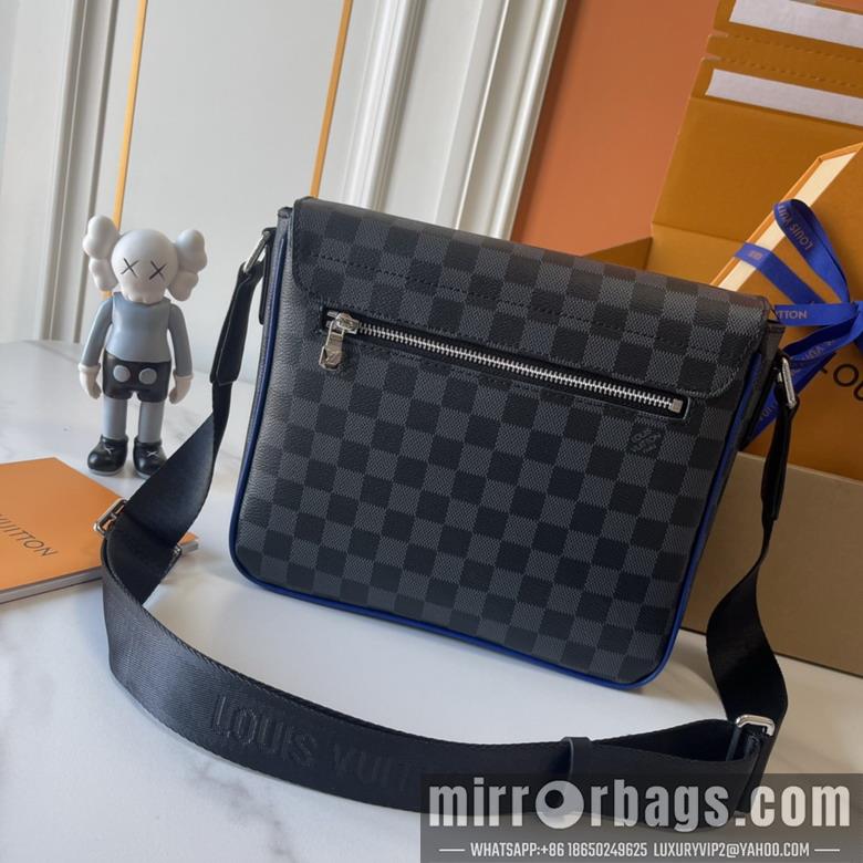1:1 Louis Vuitton Bags District M00085 26x20x7cm ss