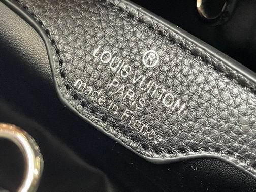 1:1 Louis Vuitton Bags Capucines M21704 27x18x9cm ss