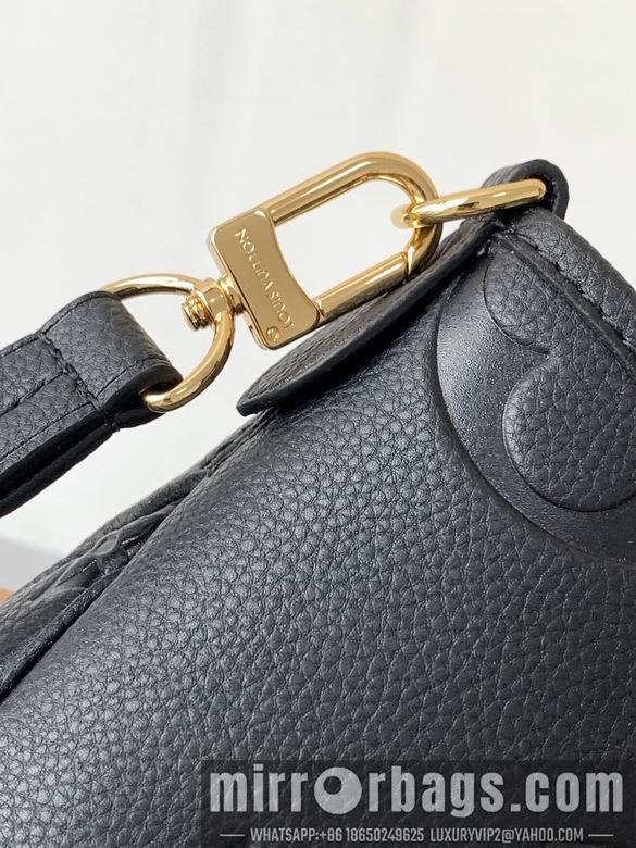 1:1 Louis Vuitton Bags M46488 28X18X8cm XM