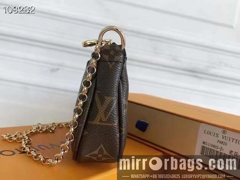 1:1 Louis Vuitton Bags Acc M58009 14x9x2cm ss1