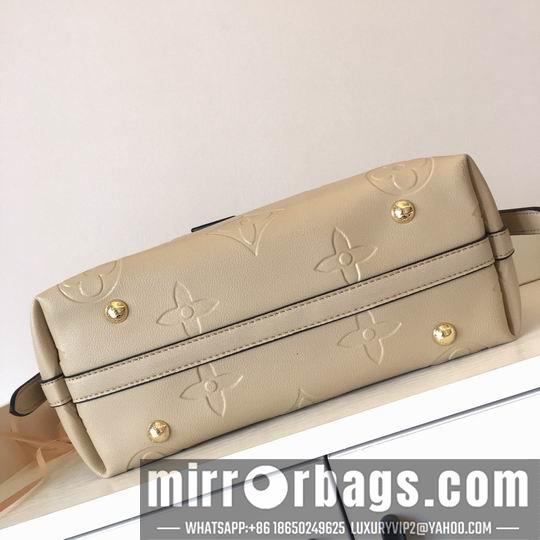 1:1 Louis Vuitton Bags CarryAll M46288 24x30x12cm zy