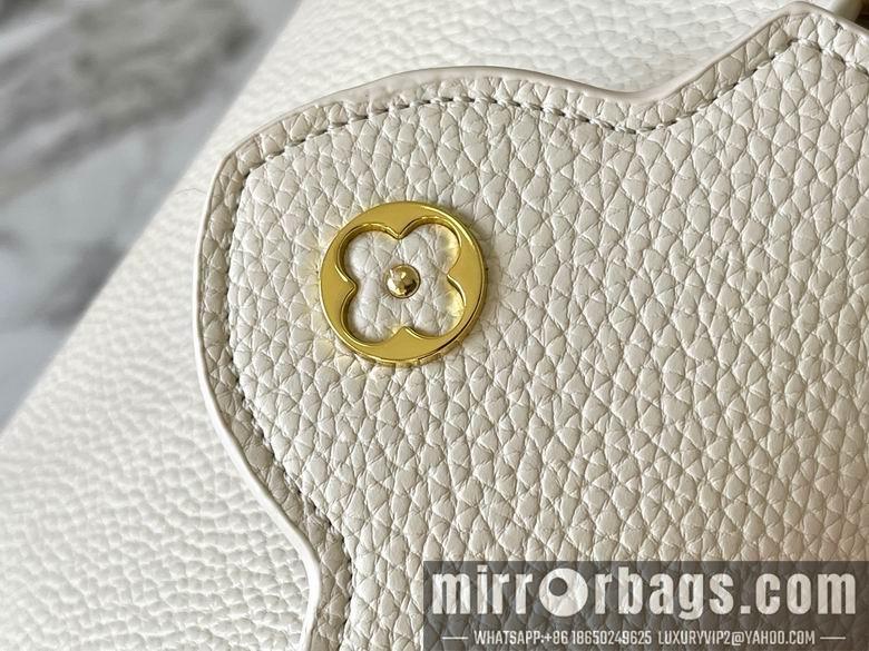 1:1 Louis Vuitton Bags Capucines M23765 21x14x8cm ss
