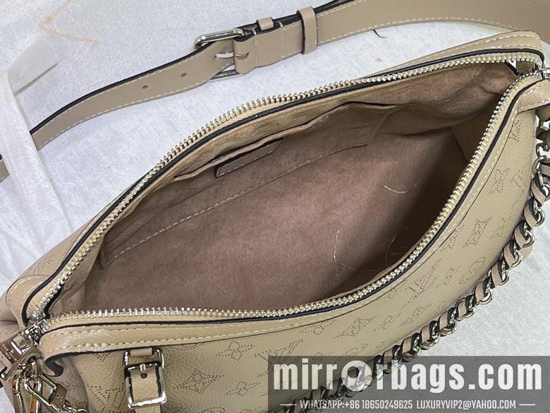 1:1 Louis Vuitton Bags CarryAll M24255 29x18x13cm ss2