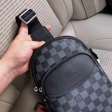 1:1 Louis Vuitton Bags 8642 15X26X7cm XM 3colour