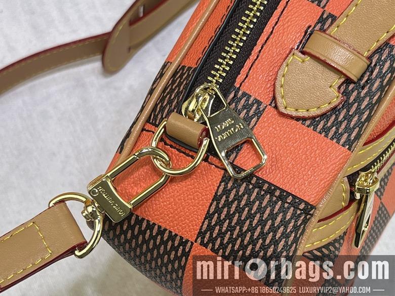 1:1 Louis Vuitton Bags Chess M40562 24x24x8cm ss3