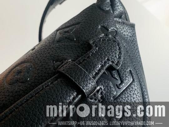 1:1 Louis Vuitton Bags Bumbag M44812 43644 37x14x13cm zy