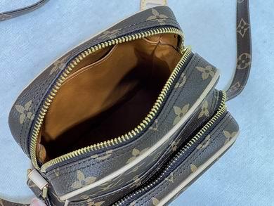 1:1 Louis Vuitton Bags M45236 20X15X10cm XM