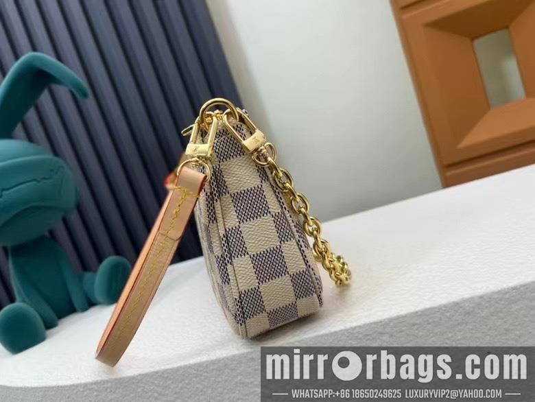 1:1 Louis Vuitton Bags Acc M82766 23.5x13.5x4cm ss2