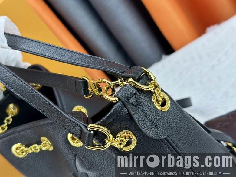 1:1 Louis Vuitton Bags M25453 28X20X11.5cm XMY 3colour