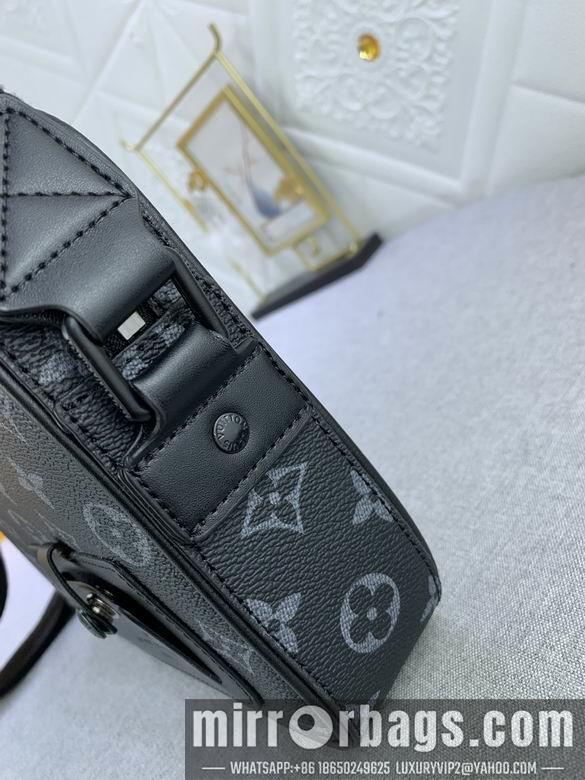 1:1 Louis Vuitton Bags M44165 26X17X5cm