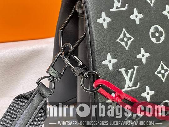 1:1 Louis Vuitton Bags Coussin 57790 26x20x12cm cs