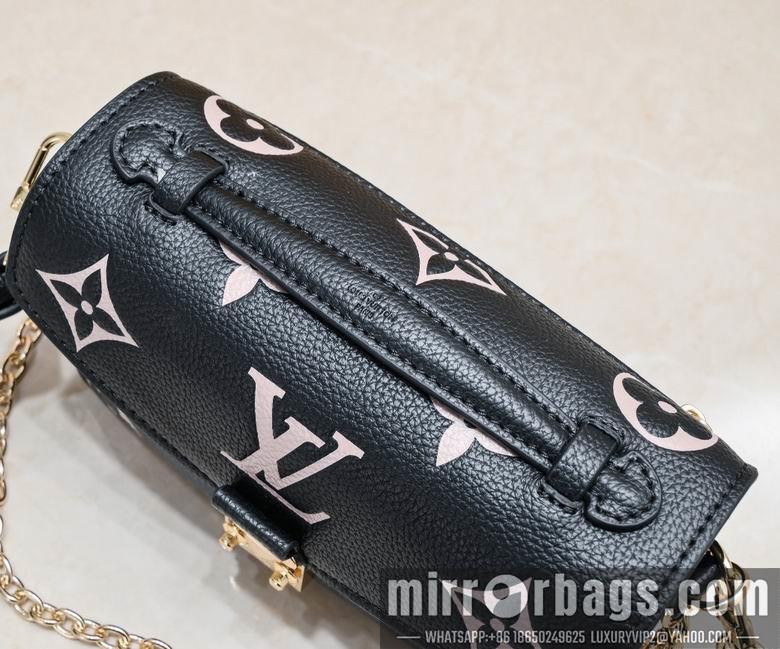 1:1 Louis Vuitton Bags M22834 21.5X13.5X6cm XM 4colour