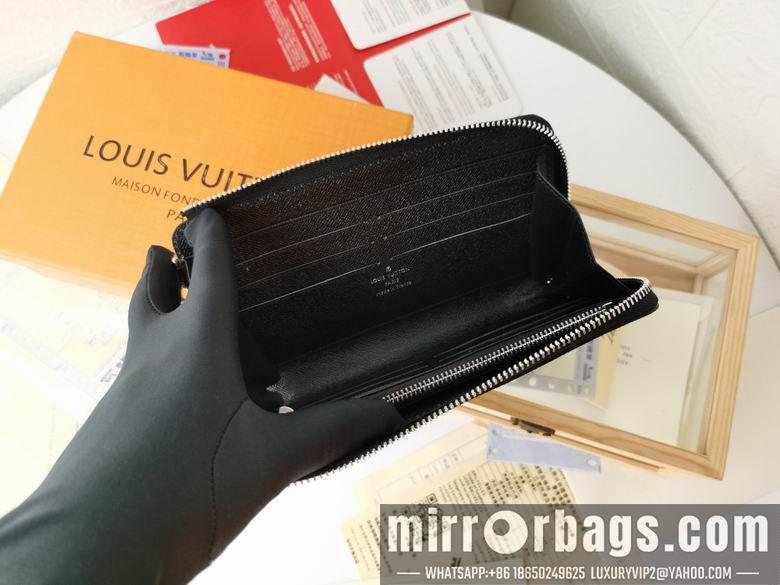 1:1 Louis Vuitton Bags M69037 19X11X3.5cm XMY 7