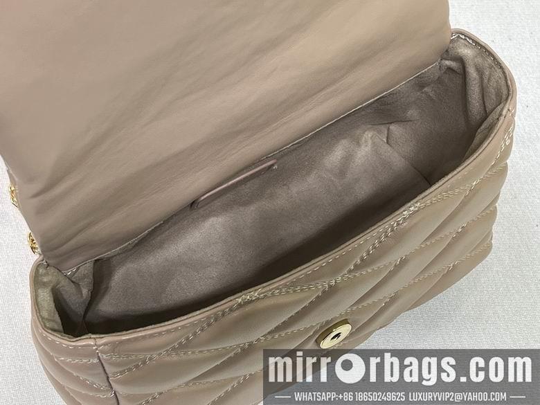 1:1 Louis Vuitton Bags Twist M23689 23x26x10cm ss