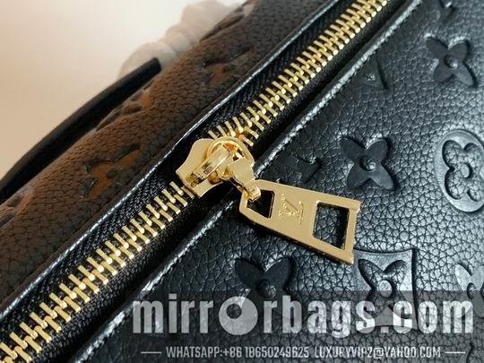 1:1 Louis Vuitton Bags Bumbag M44812 43644 37x14x13cm zy
