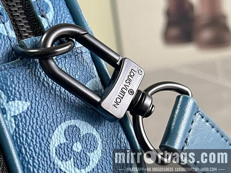 1:1 Louis Vuitton Bags M82801 11X18.5X6.5cm XM