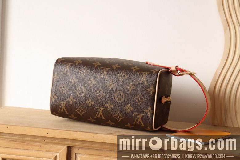 1:1 Louis Vuitton Bags M83112 XM 2colour