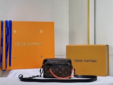 1:1 Louis Vuitton Bags Mini Soft Trunk M44480 18.5X13X8 ss